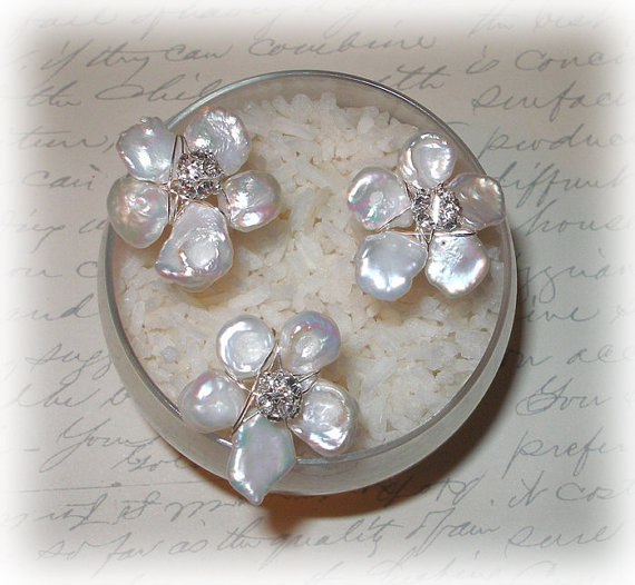 Keishi Pearl Flower Hairpins, Pearl Flower Hair Accessories, Bridal Hair Pins, Pearl Flower Hairpins